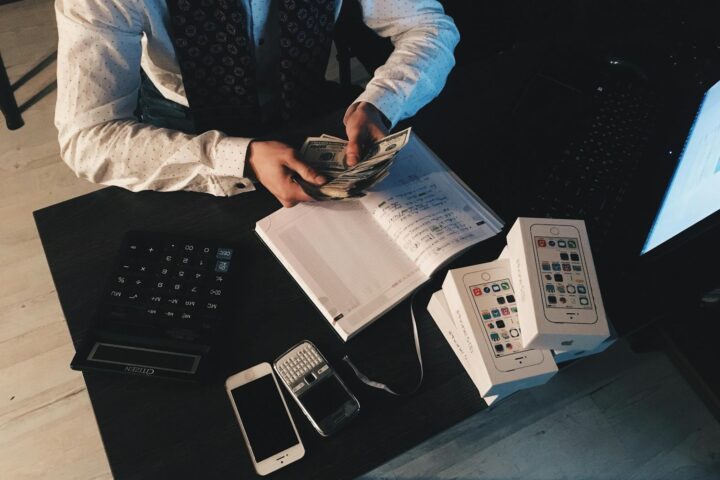 accountant counting money